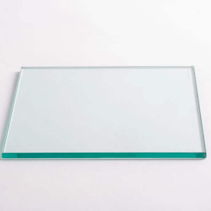 Klart härdat laminerat glas